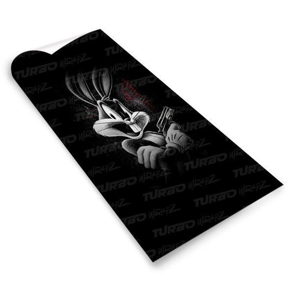 Naklejka na słupek samochodowy Królik Bugs z rewolwerem | TurboWrapz.com