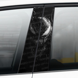 Naklejka na słupek samochodowy Realistyczny Venom | TurboWrapz.com 2