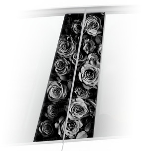 Naklejka na słupek samochodowy Czarnobiałe Róże | TurboWrapz.com