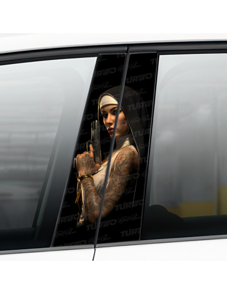 Naklejka na słupek samochodowy Zakonnica | TurboWrapz.com