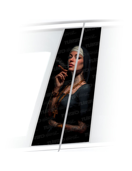 Naklejka na słupek samochodowy Zakonnica | TurboWrapz.com