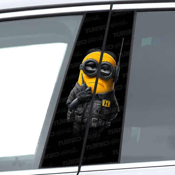 Naklejka na słupek samochodowy Minion Ochroniarz  | TurboWrapz.com