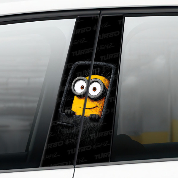 Sticker for car pillar Minion Podróżnik  | TurboWrapz.com